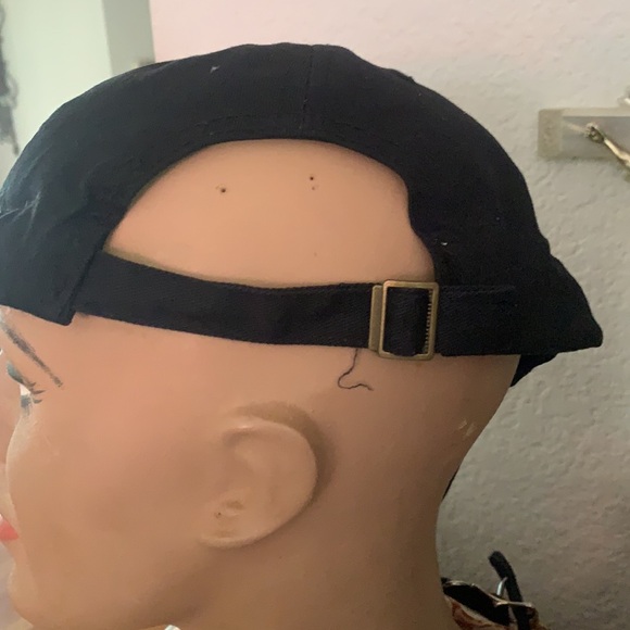 Los Angeles silver & black bling adjustable hat - Picture 4 of 5